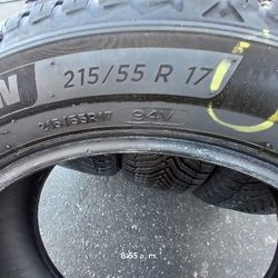 Bendo Seet de Llantas Es MICHELIN 215/55/17 