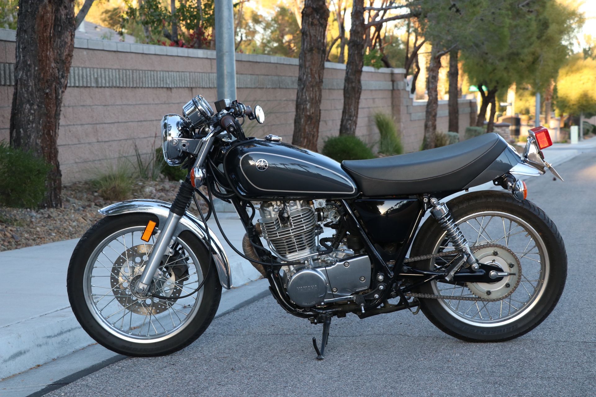 2015 Yamaha SR400