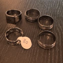 Size 11 Black Rings