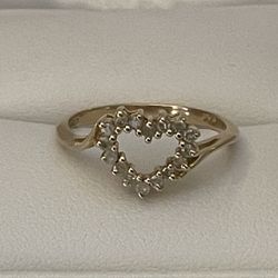 14k Yellow Gold ~1/5CTW Diamond Heart Bypass Ring Size 6