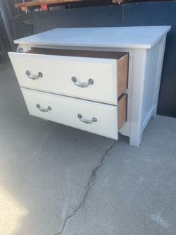Vintage small Dresser
