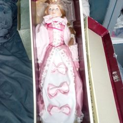 Collectible Porcelain Dolls 