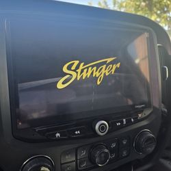 Stinger Audio Chevrolet Silverado 2014-2018 