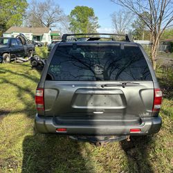 2004 Nissan Pathfinder