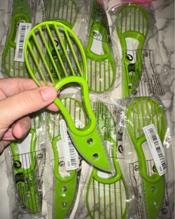 3in1 Avocado Slicer Shea Corer Butter Fruit Peeler Cutter Pulp Separator Plastic (8 for $5)