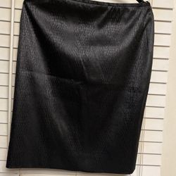 Gorgeous brand Name Black Women Skirt sz 40(L/Xl).