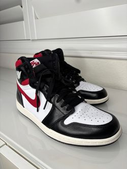 Air Jordan 1 Black Toe 2016 – Size 10 – Worn Once – OG Box