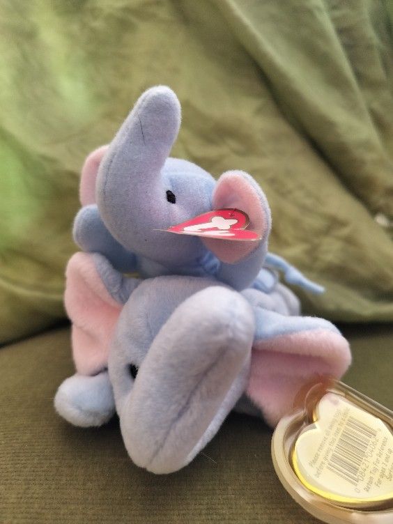 Beanie Baby Peanut Mint Cond And Teenie Baby Beanie Peanut Creased Tag