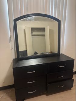 Dresser with mirror
