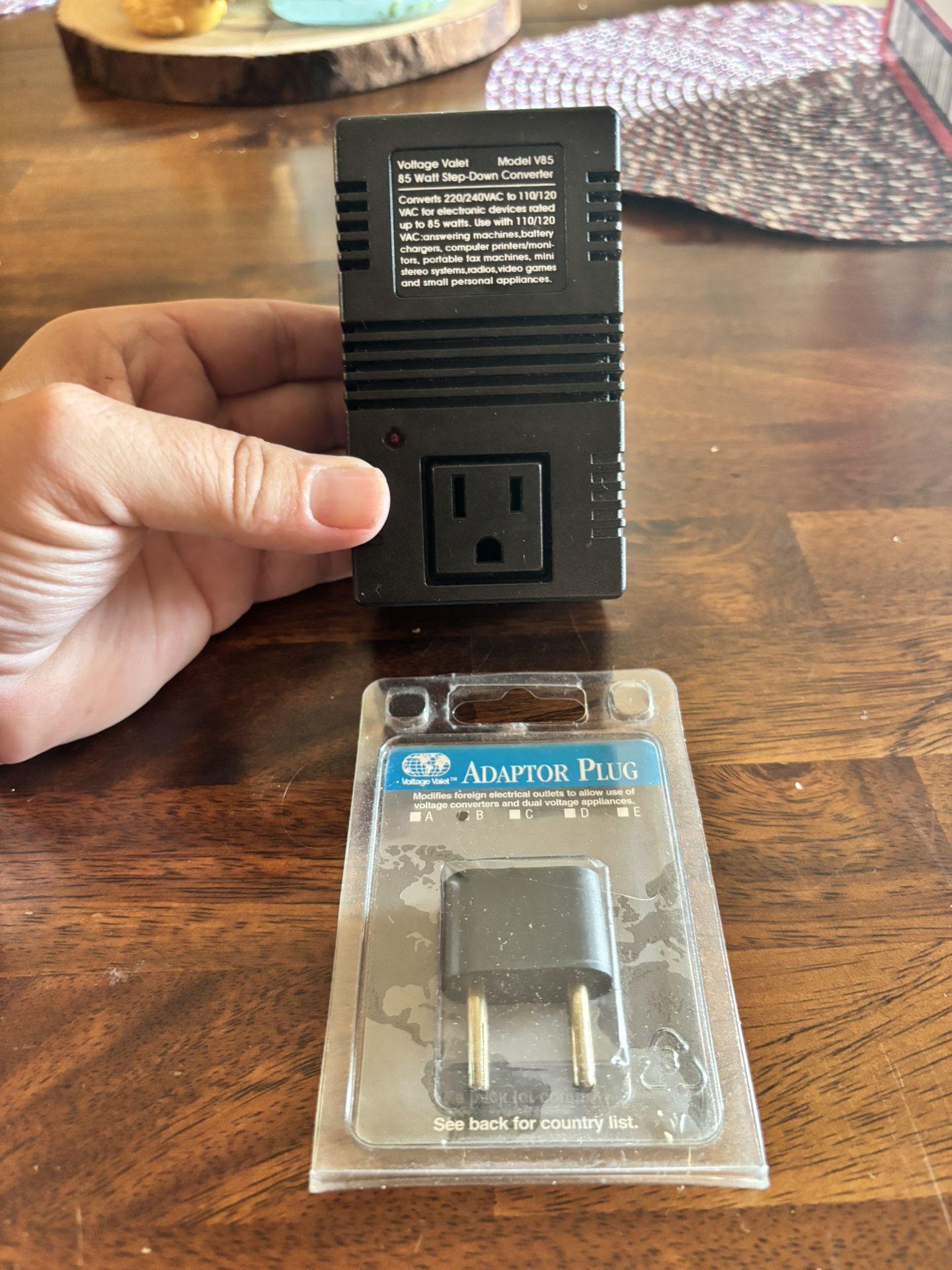 Voltage Valet V85 85 Watt Step-Down Converter w/Voltage International adapter