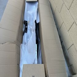 Chrome Rear Bumper Assembly fits 2017-2022 Ford F250/F350 SuperDuty New ( Broken The black Step Pads Right )