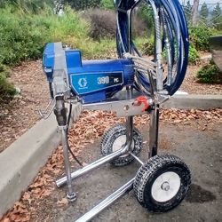 Graco 390 PC Airless Sprayer, Hose, And Gun