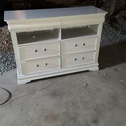 High quality wood freshly sanded and painted dresser