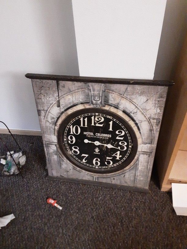 Clock Picture
