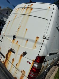 2010 Mercedes 2500 sprinter