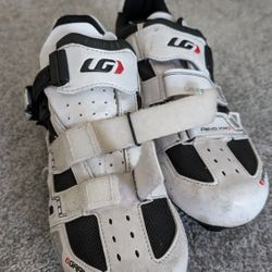 10.5 Cycling Shoes