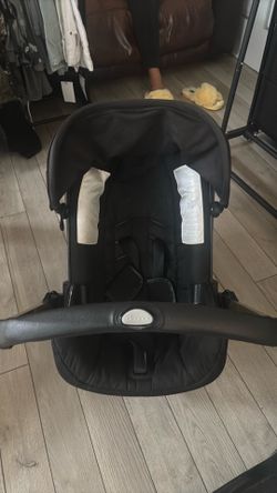Doona Car seat/Stroller