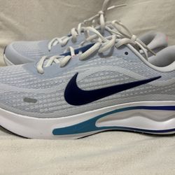 Nike Journey Run, size 11 men’s 
