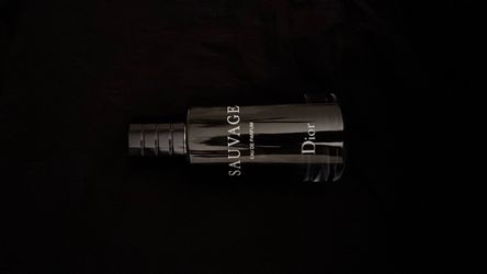 Dior Sauvage Eau de Parfum + travel size