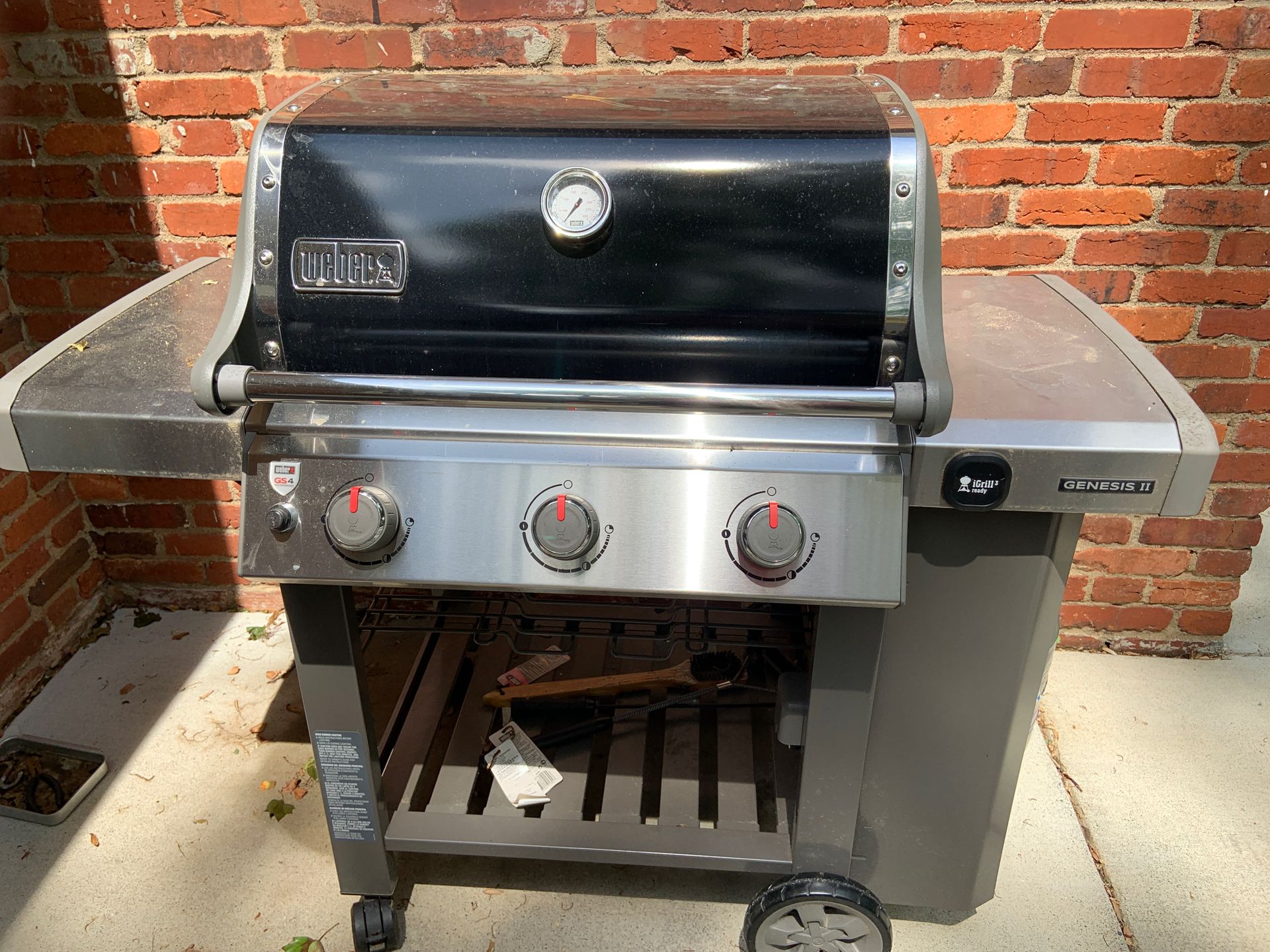 Weber Grill Genesis II (3 Burner)