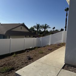 Fence That’s Vinyl 