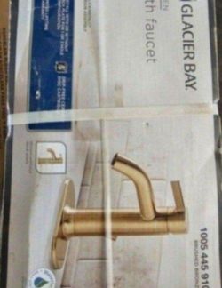 Glacier Bay Ryden Single Handle Bathroom Faucet In Brushed Bronze With Optional Deckplate