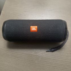 JBL Flip4 