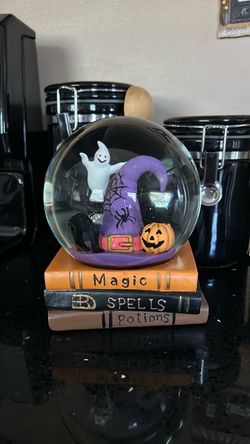 Halloween Snow Globe on Spell Books Base