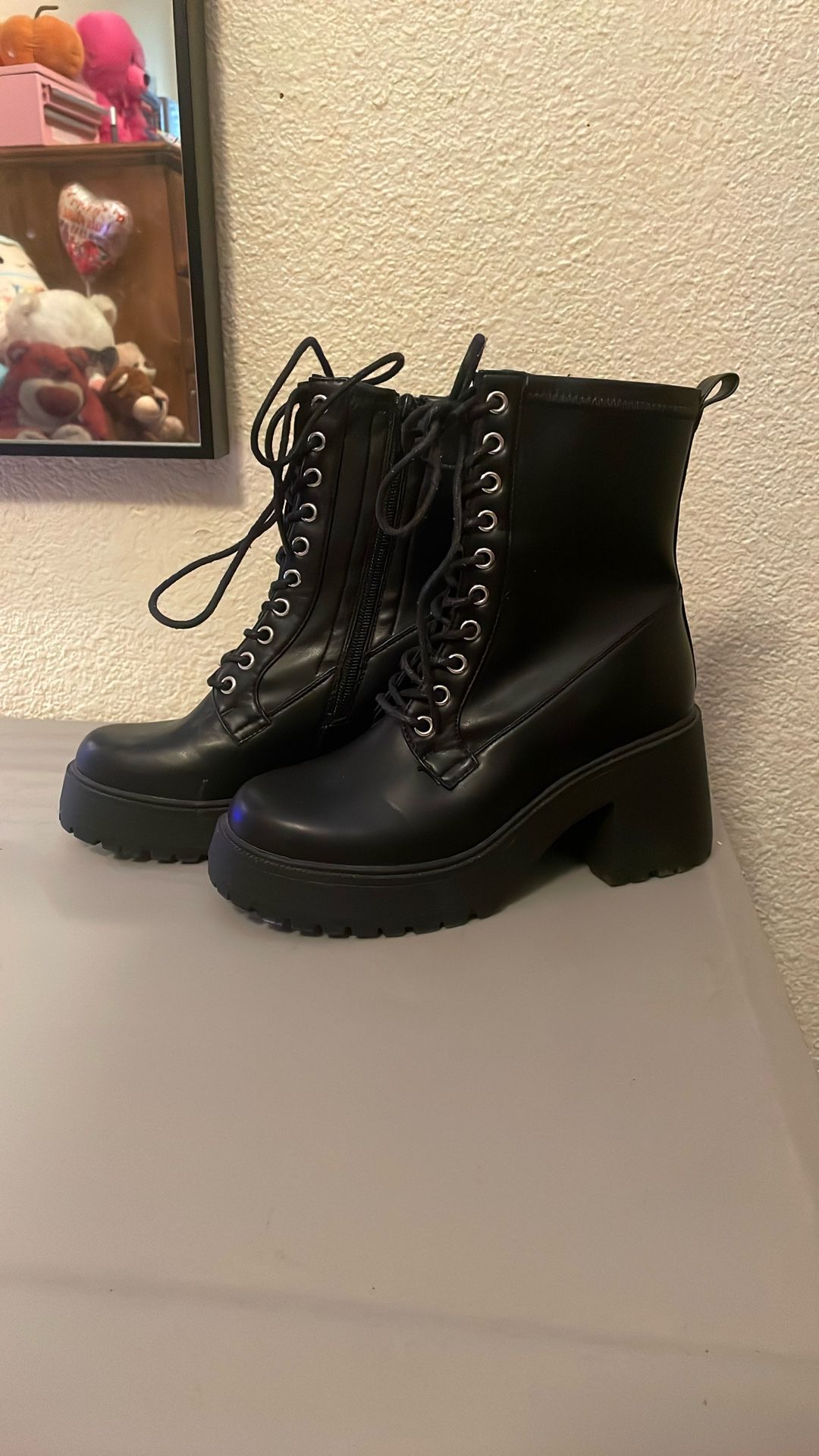 Black Boots