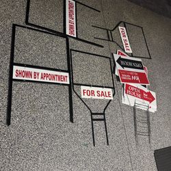 Realtor Real estate signs