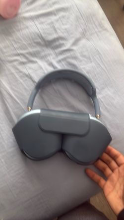 airpods maxs