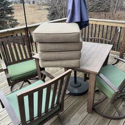 Outdoor Patio Set – Table, 4 Swivel Chairs, Cushions & Umbrella – $400