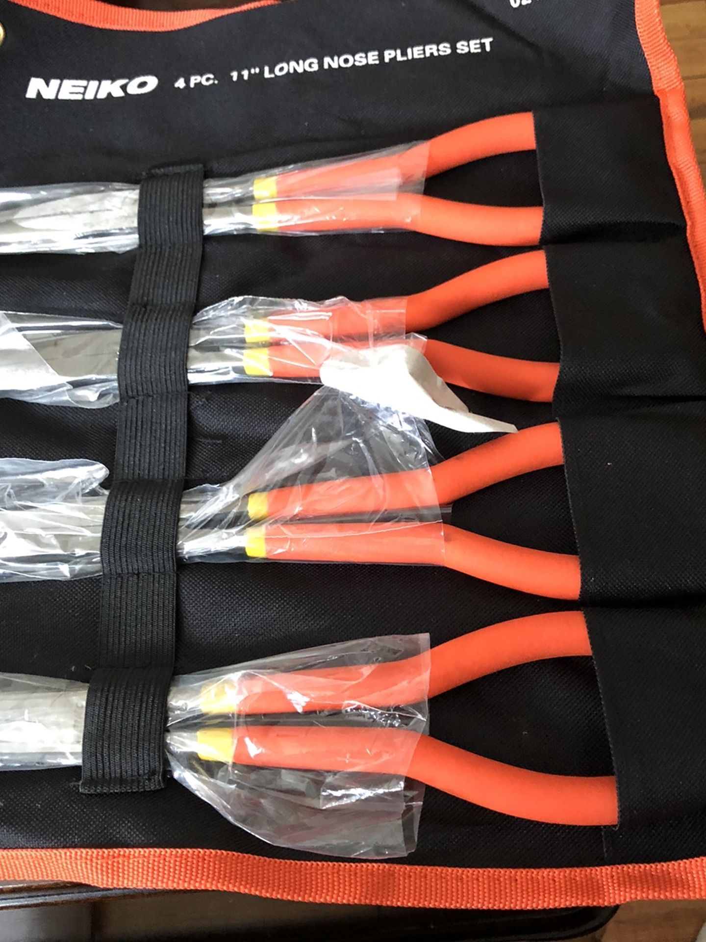 Neiko 4 Pieces 11’ Long Nose Pliers