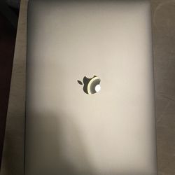 Apple - MacBook Pro® - 13" Display - Intel Core i5 - 8 GB Memory - 256GB Flash Storage - Space Gray OBO