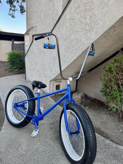 BIG Cruiser Bike! Monster tires! Big Ape Hangers! $75