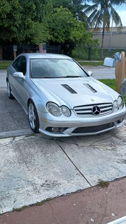 2005 Mercedes-Benz CLK-Class