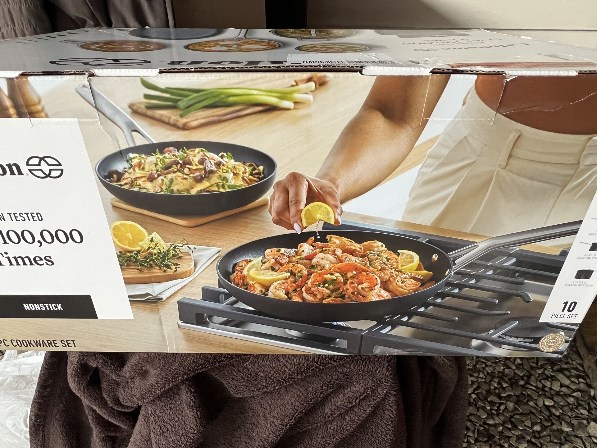 Nee Calphalon 10 piece Set