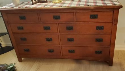 Mission Style 9-Drawer Sideboard / Dresser
