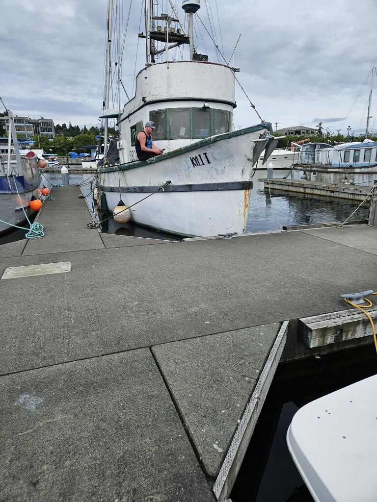 42 Foot Fishing Boat