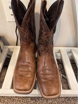 ARIAT COWBOY BOOTS FOR SALE