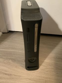 Xbox 360 Bundle Comes With Everything!