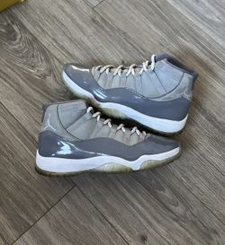 Jordan 11 Cool Grey Size 8.5 