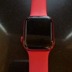 Apple Watch Series 7 (GPS + Cellular)