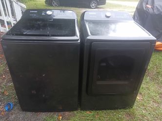 SAMSUNG WASHER AND DRYER SET