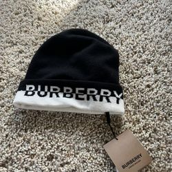 Burberry beanie retail 380