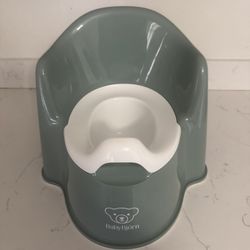 Baby Bjorn Potty Chair