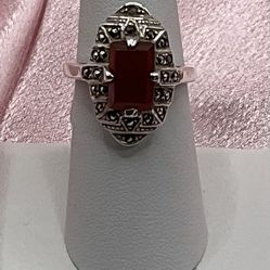 Vintage Sterling Silver Carnelian And Marcasite Size 8 Ring
