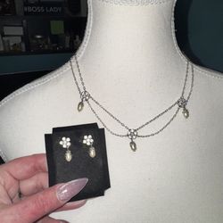 Avon 1999 Set 