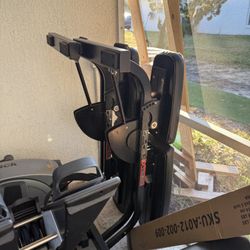 Adjustable Weight Bench