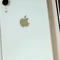 Unlocked iPhone XR 64Gb Like New Excellent condition